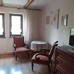 Lysa Gora يلينيا غورا