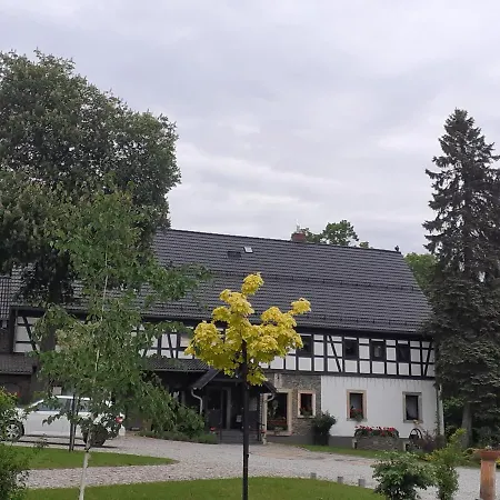 Lysa Gora Farm stay