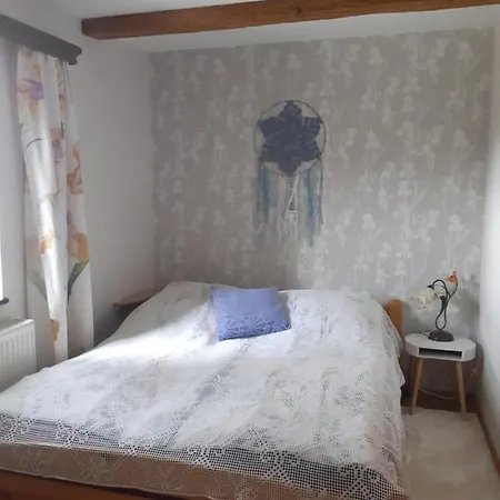 Lysa Gora 옐레니아구라